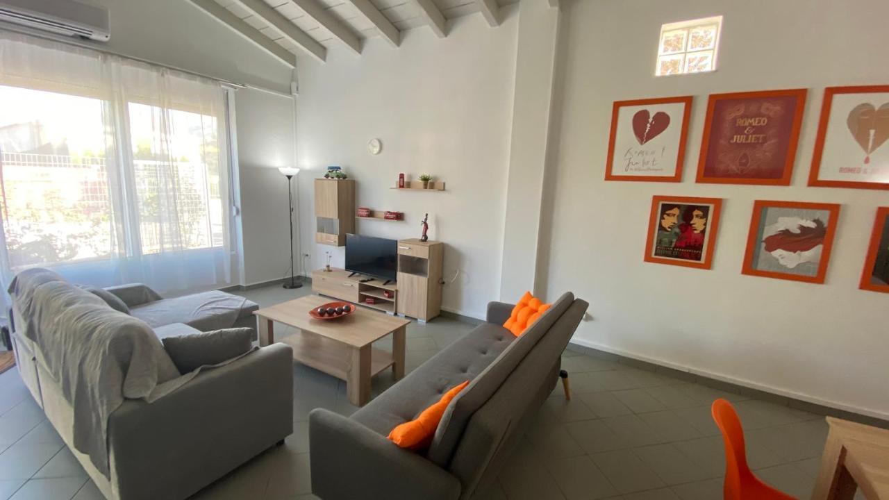 Patras Romeο House Apartment Ngoại thất bức ảnh