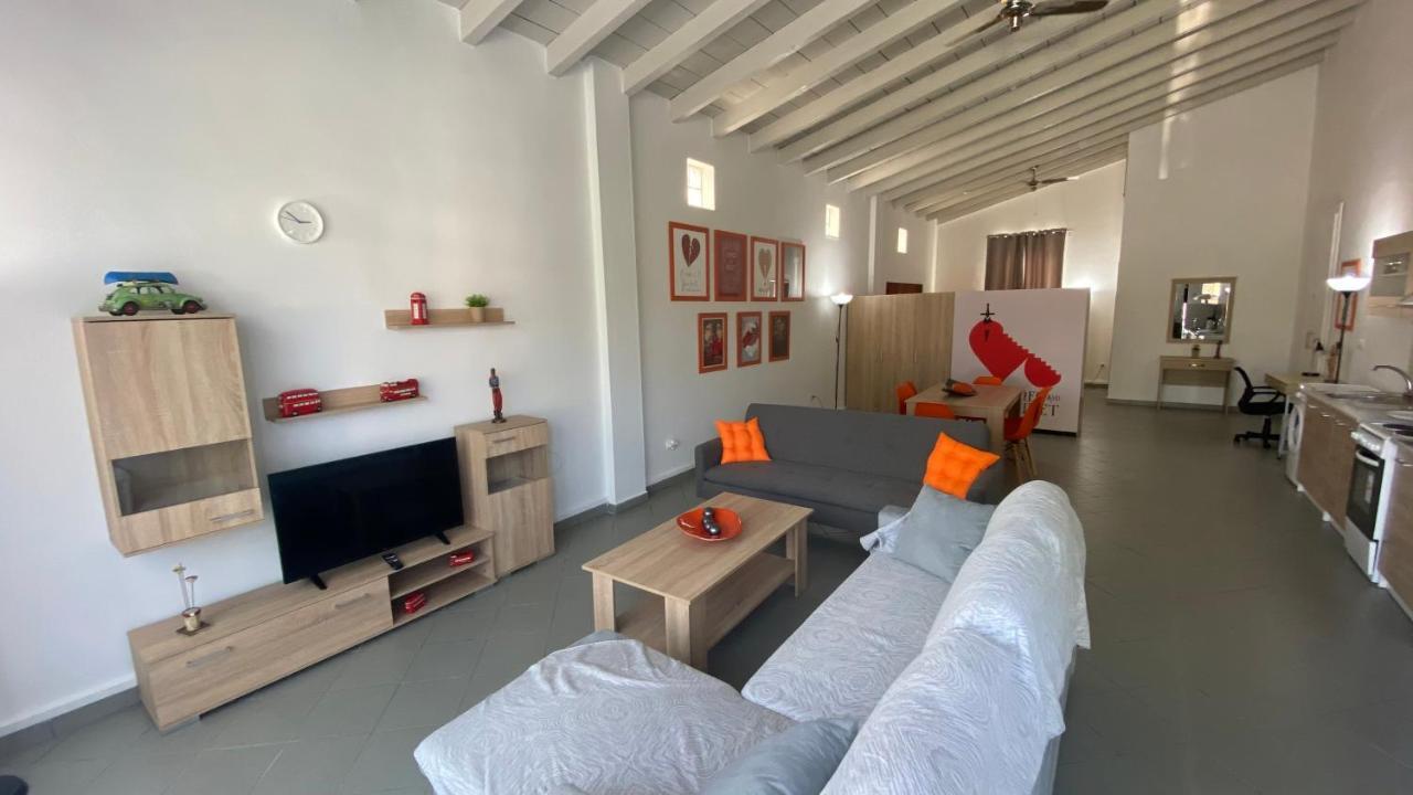 Patras Romeο House Apartment Ngoại thất bức ảnh