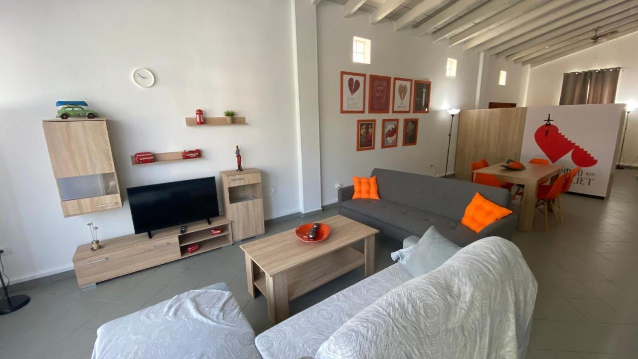 Patras Romeο House Apartment Ngoại thất bức ảnh
